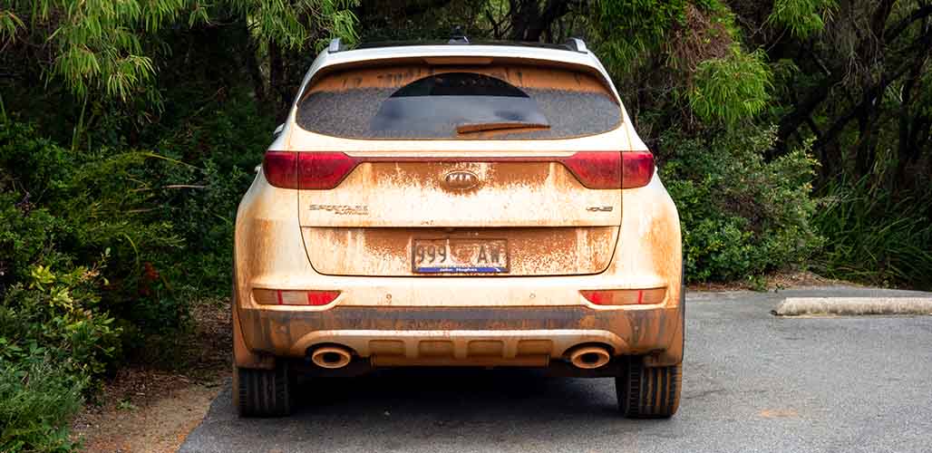 why does the back of my suv get so dirty